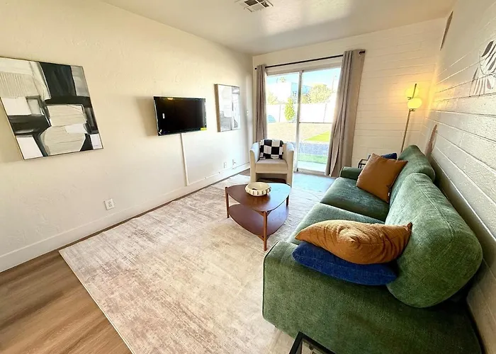 Apartment #6 Modern Cozy Midtown Casita Budget Friendly