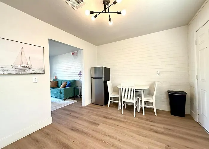#6 Modern Cozy Midtown Casita Budget Friendly * Phoenix