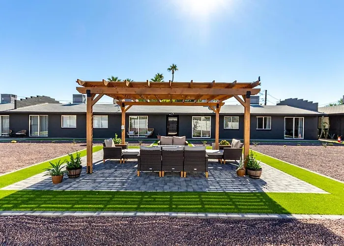 #6 Modern Cozy Midtown Casita Budget Friendly Apartment Phoenix